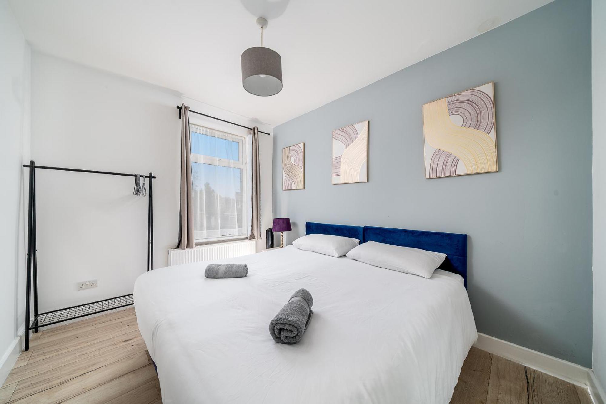 Modern 2 Bed East London Home By Rebby Properties Sleeps 5 Near Canning Town Station Buitenkant foto