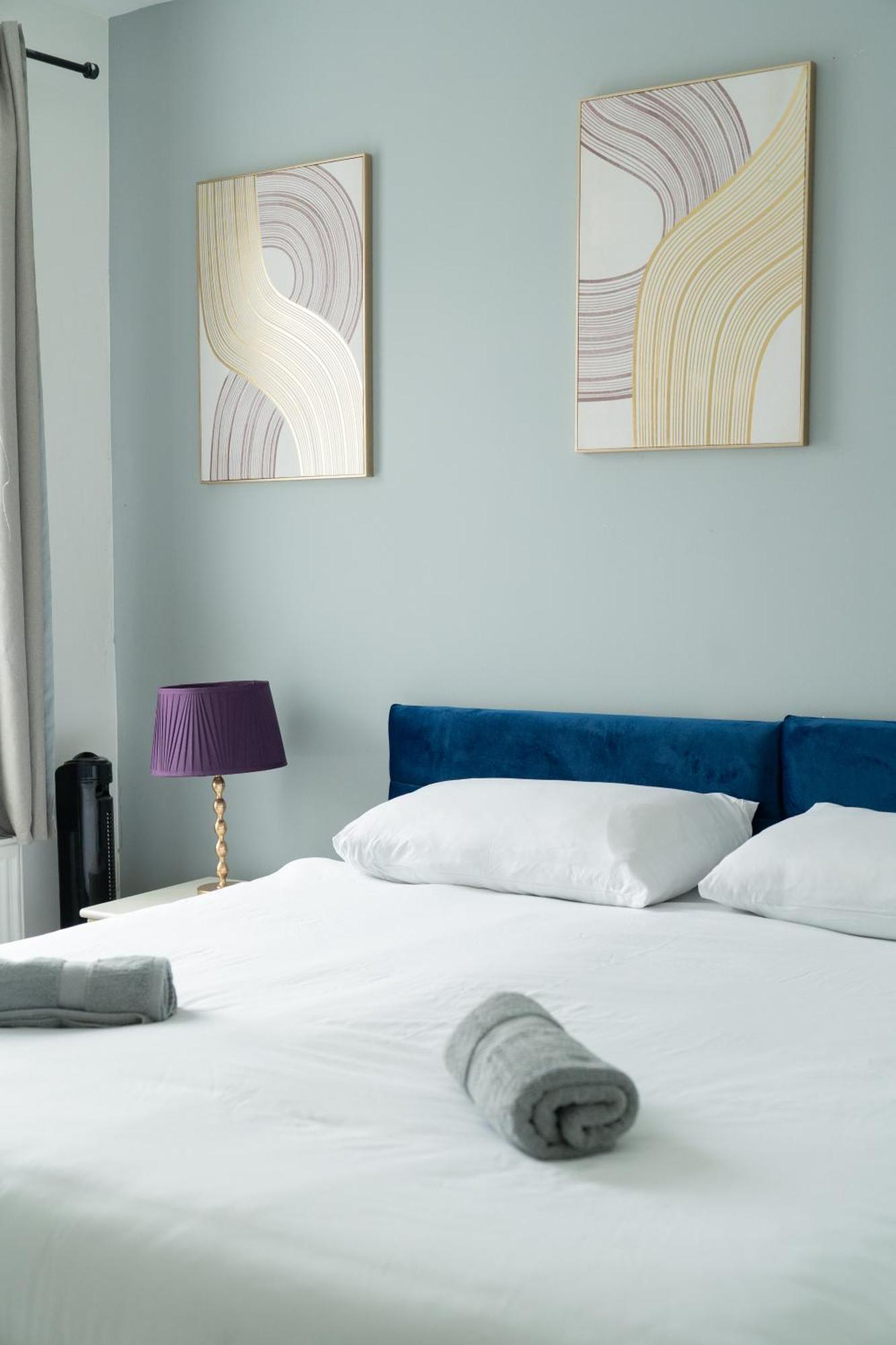 Modern 2 Bed East London Home By Rebby Properties Sleeps 5 Near Canning Town Station Buitenkant foto